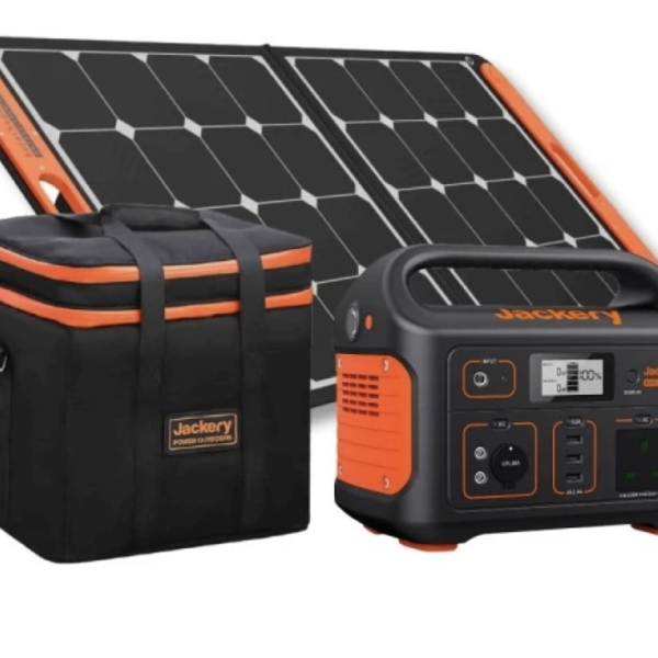 Jackery Explorer 500 Portable Power Station + SolarSaga 100W Solar Panel + Carrying Case