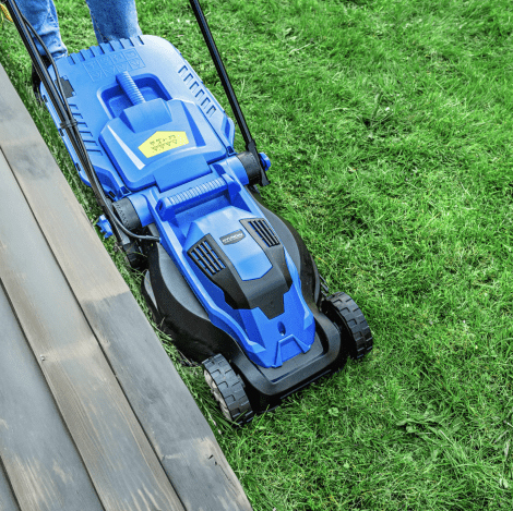 Hyundai 33cm 1300W Electric Lawn Mower, 11m Detachable Power Cable, 3 Heights & 30L Collection Bag | HYM3313E - Image 12